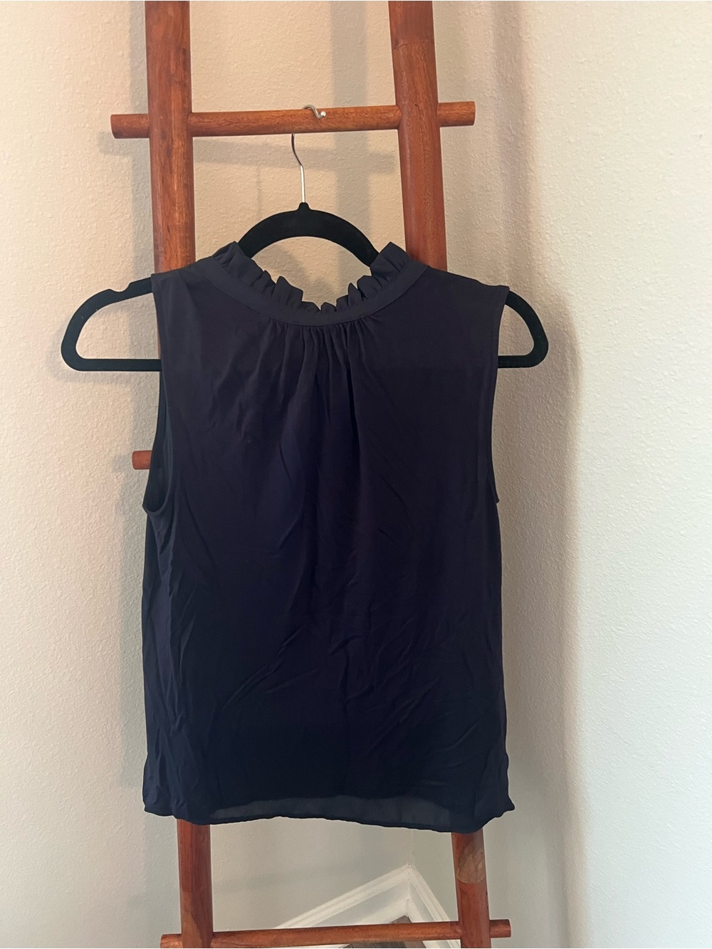LOFT Navy Ruffle-Neck Sleeveless Shell with Gold Buttons - Picture 4 of 5